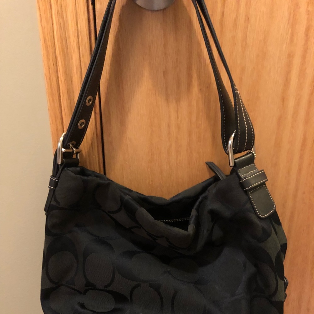 Authentic Coach Purse - Picture 3 of 3